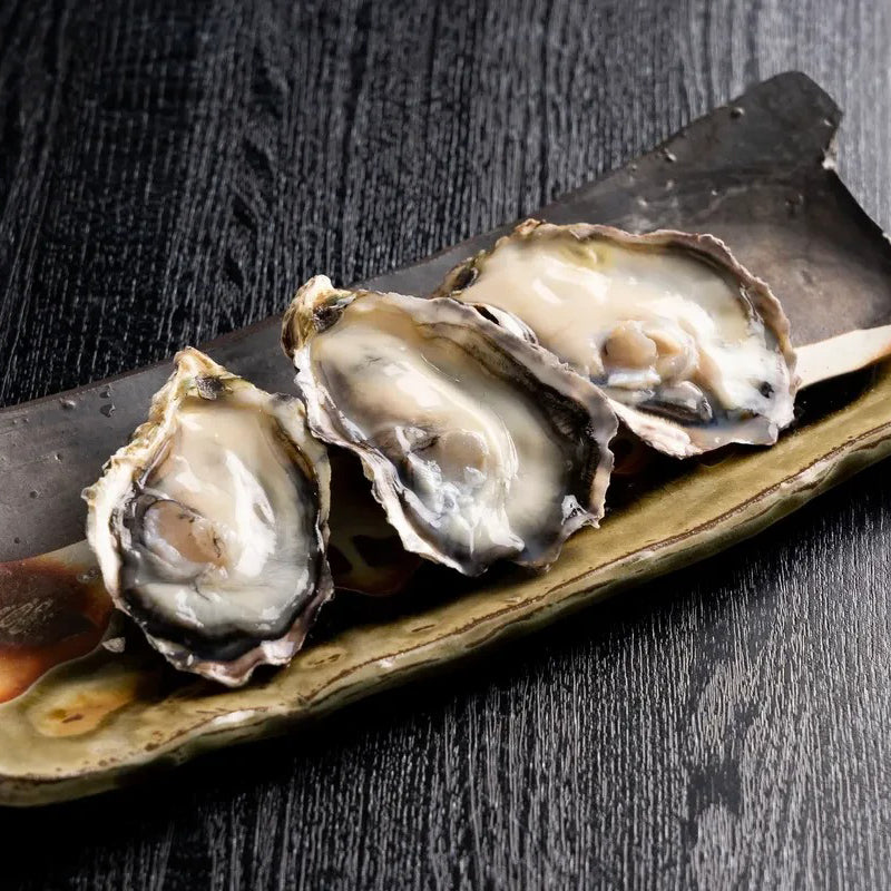 
                  
                    Oyster Half-shell 3pcs.
                  
                